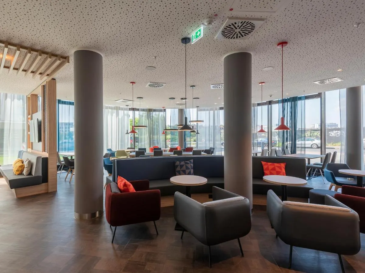Holiday Inn Express Duesseldorf - Hauptbahnhof By Ihg Germany